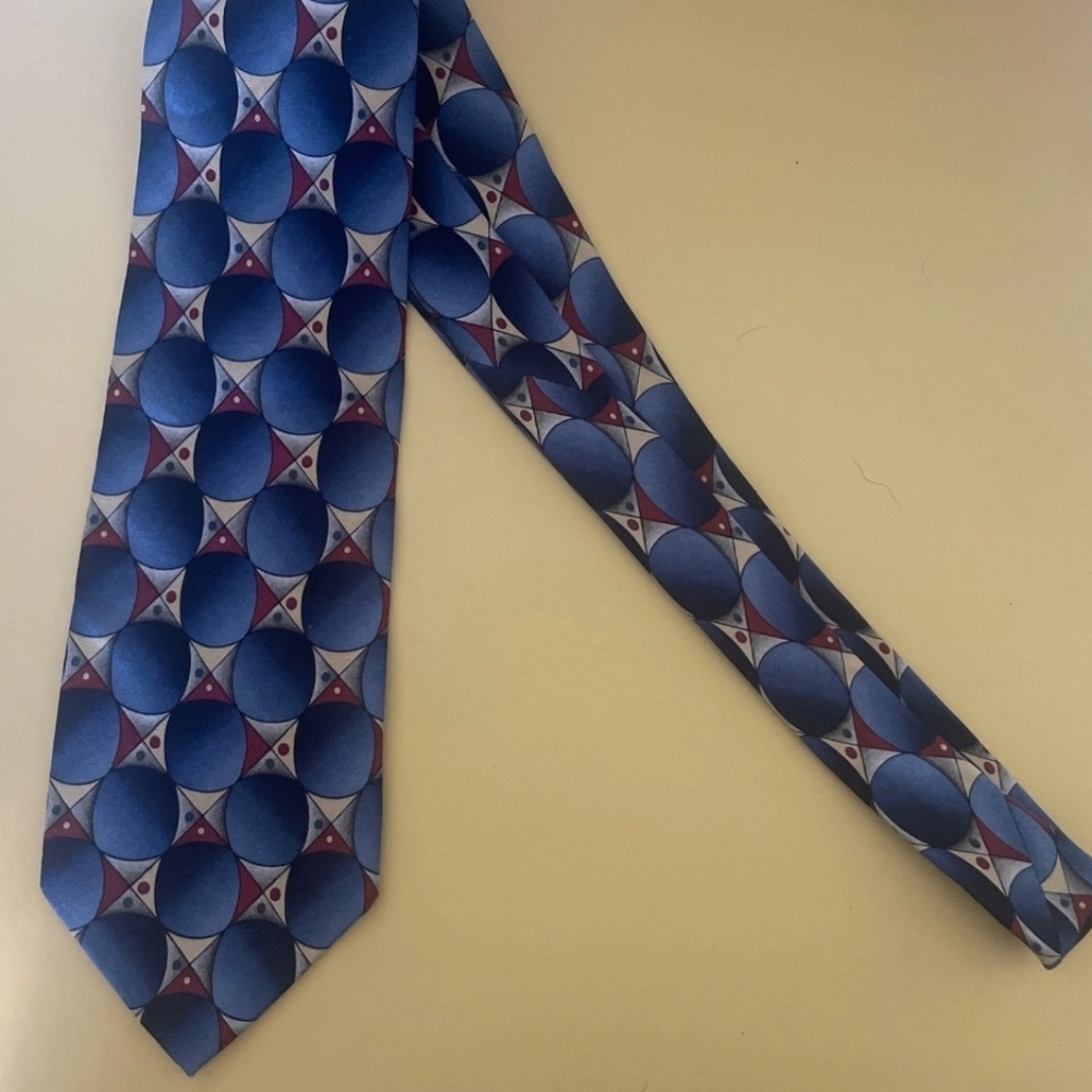 Matrix By Format 100% Silk Abstract Print Tie